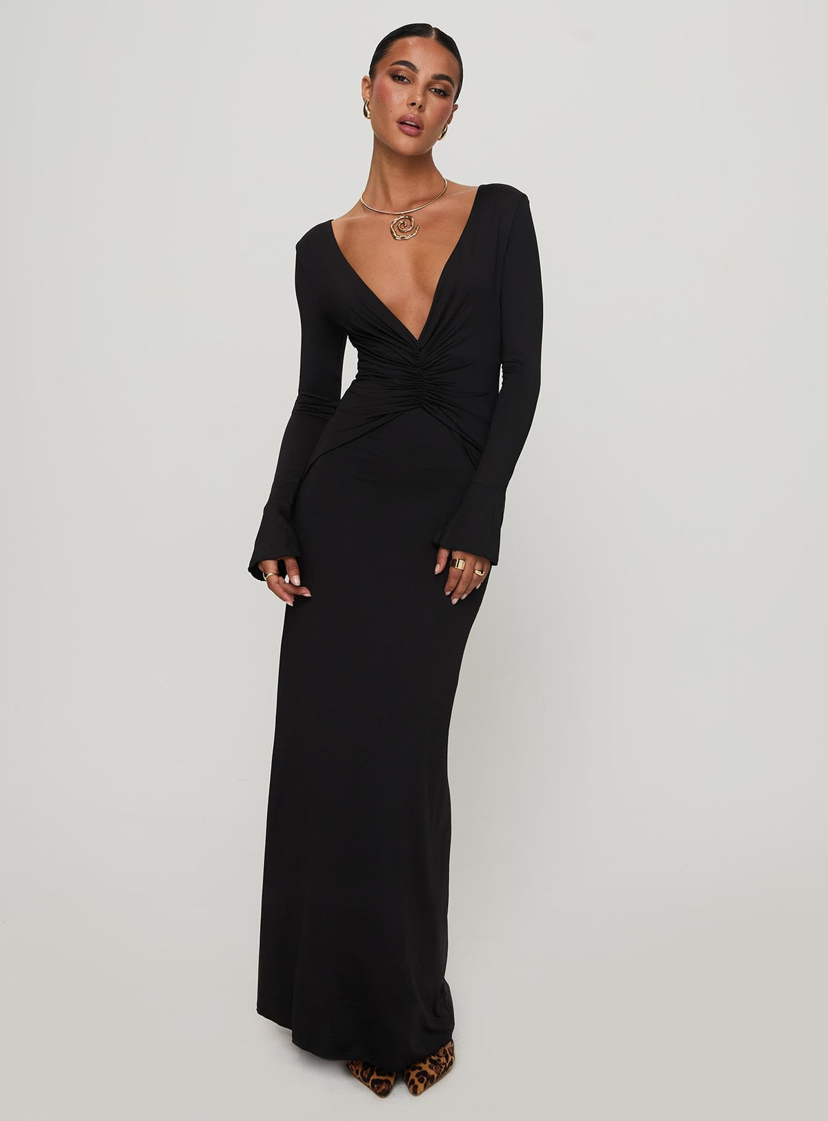 Lezure Plunge Long Sleeve Maxi Dress Black