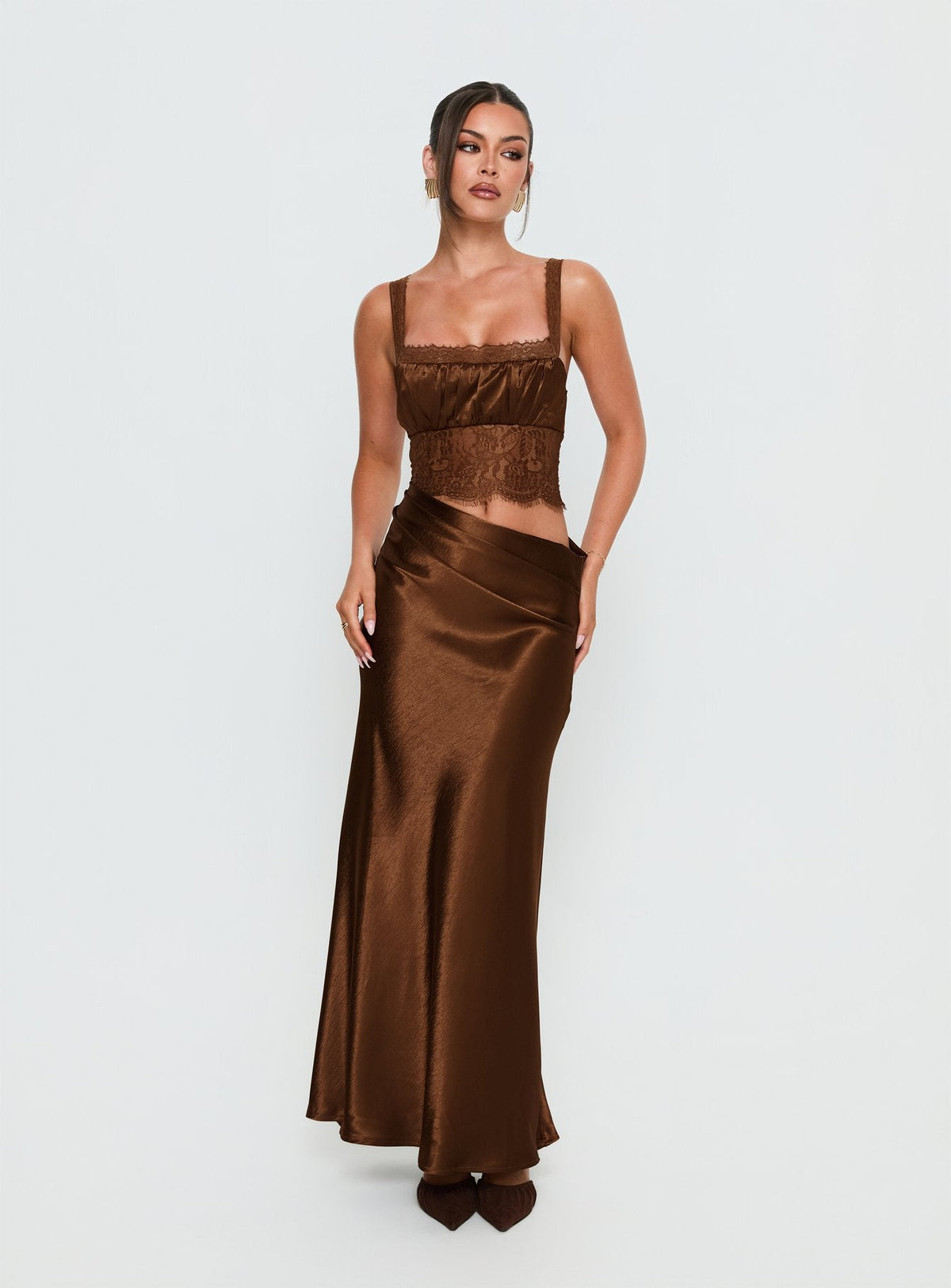Fayfe Lace Maxi Dress Chocolate