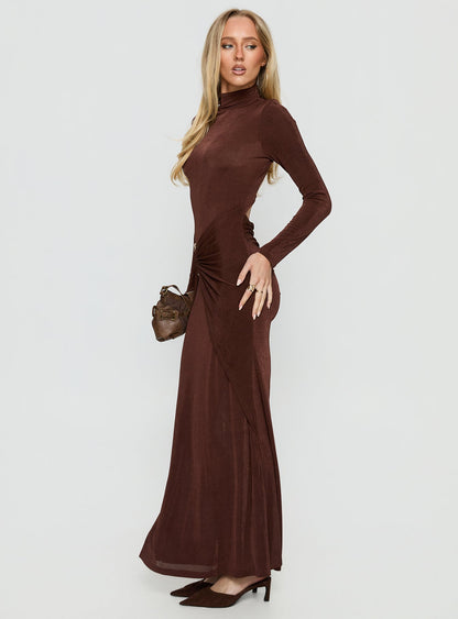 Yaqueline Long Sleeve Ruched Maxi Dress Chocolate