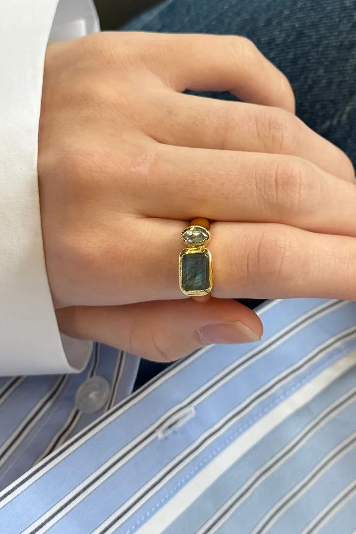 Hazel Ring - Labradorite/Blue Topaz