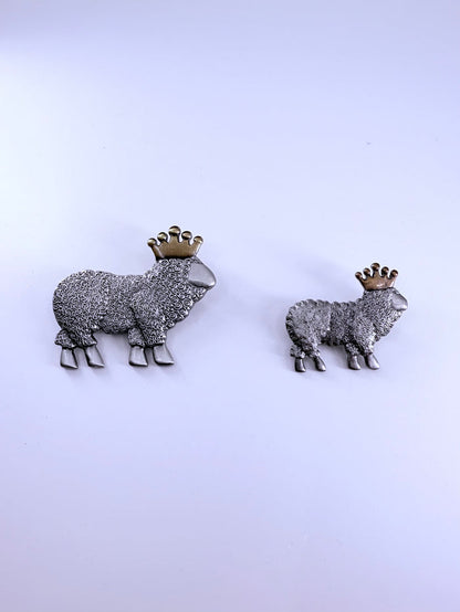 Royal Fleecery Pins