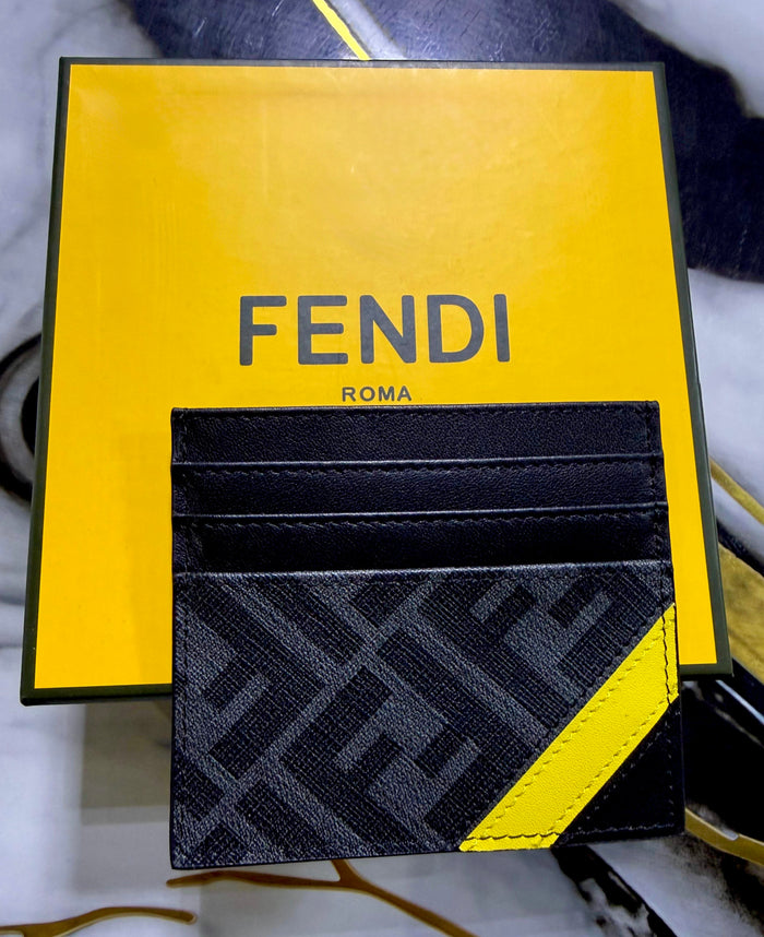Tarjetero FENDI