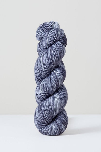 Urth Yarns - Uneek Monokrom Fingering